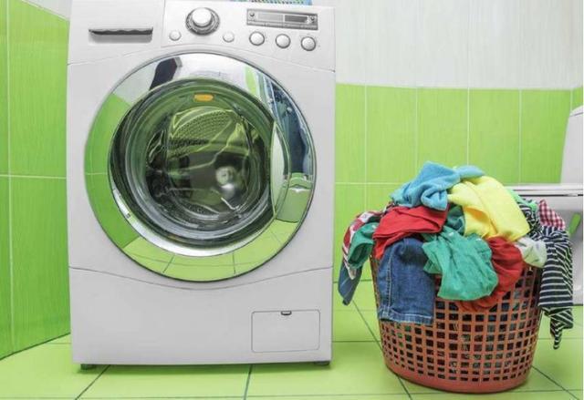 洗衣机是我们日常生活中最常见的家用电器了,洗衣机方便了我们的生活